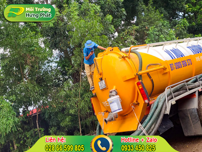 thuê xe vận chuyển bùn vi sinh Hưng Phát