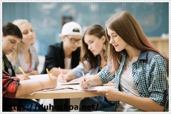 Du học sinh ng&agrave;nh &acirc;m nhạc học tại học viện &acirc;m nhạc Đức