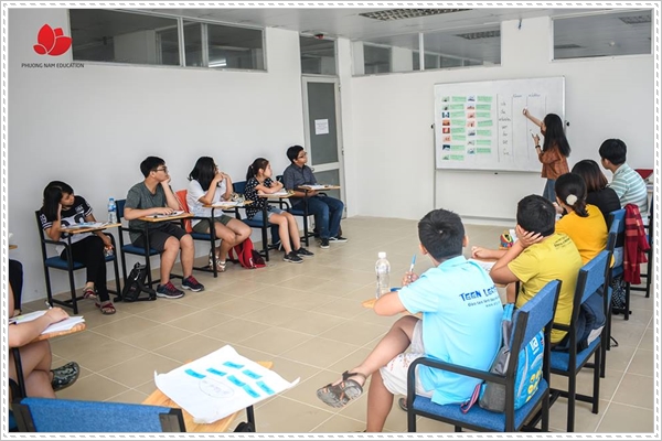 Đội ngũ giảng vi&ecirc;n nhiệt huyết tại Phương Nam Education