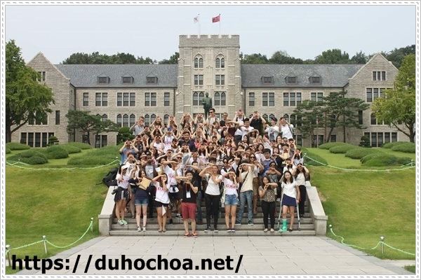 Sinh vi&ecirc;n du học tại H&agrave;n Quốc