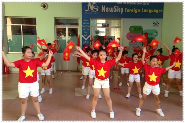 trung t&acirc;m tiếng H&agrave;n quận 10 Newsky