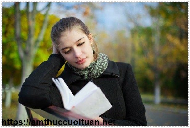 Học tiếng H&agrave;n giao tiếp online