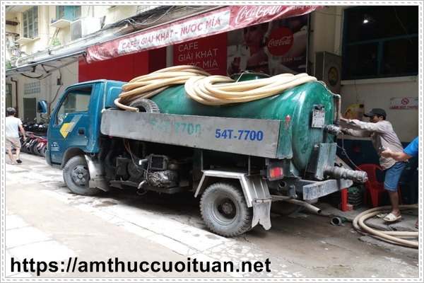 Cần nắm rõ bảng giá thông bồn cầu mới nhất trước khi đưa ra quyết định gọi dịch vụ