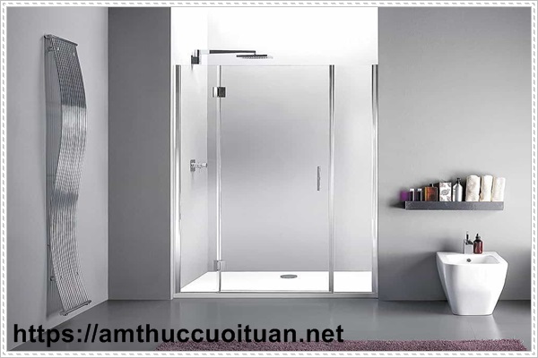 vệ sinh nhà tắm với cửa phòng