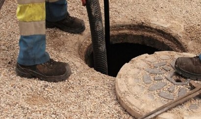 Dịch vụ rút hầm cầu quận 12 Quý Phát giá rẻ uy tín